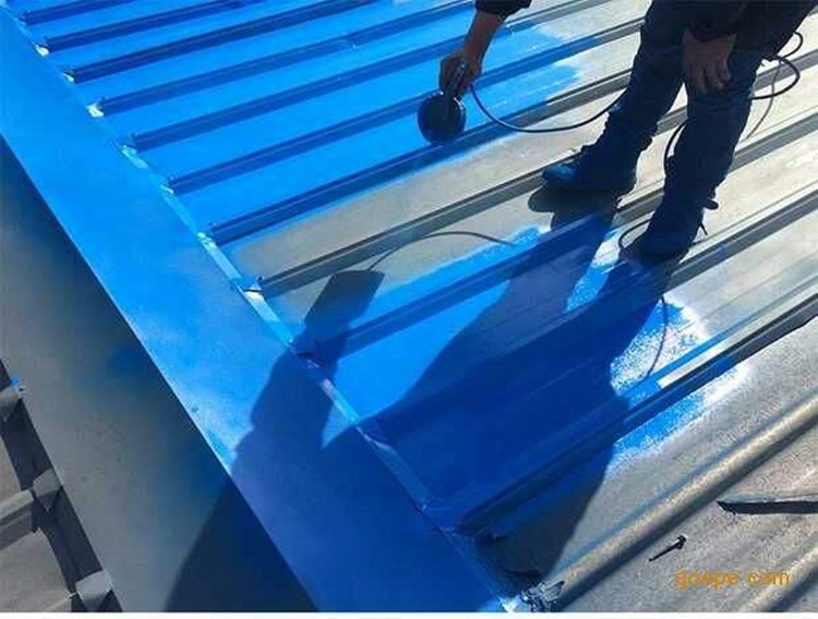 彩鋼瓦重新噴漆需要怎么樣處理？舊彩鋼瓦噴漆的流程